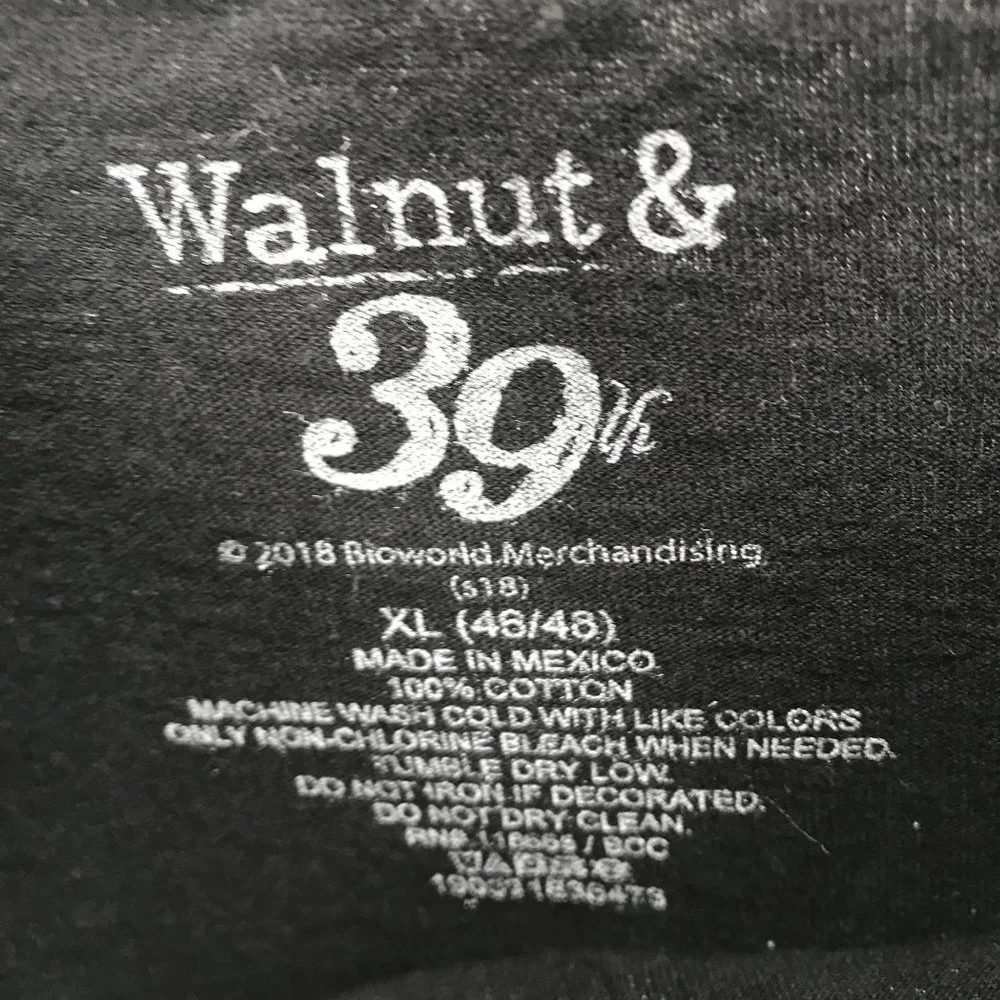 WALNUT & 39TH BLACK CAT SHORT SLEEVE - Picture 4 of 4